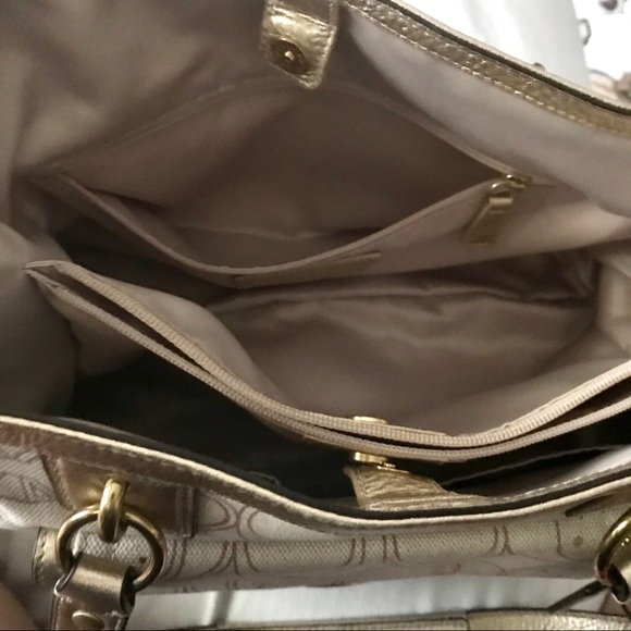 Coach Monogram Penelope Handbag Satchel Gold Leather Ivory Linen Signature C - Picture 4 of 16